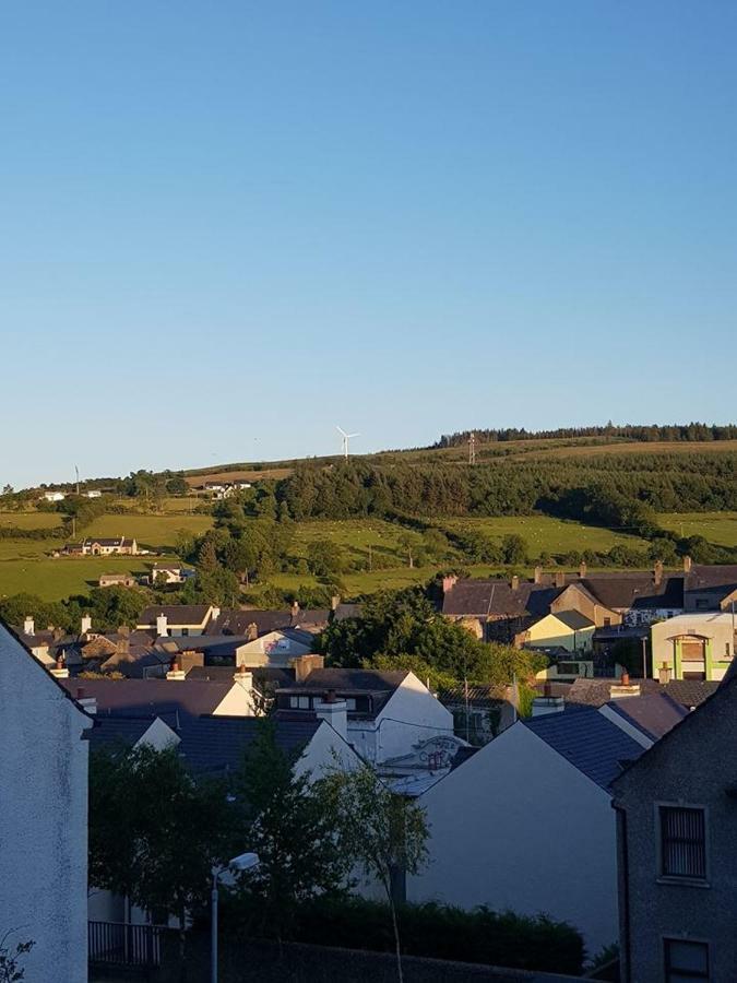 Spire View Townhouse Villa Ballycastle Eksteriør billede